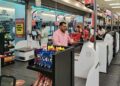 Repunta empleo en centros comerciales