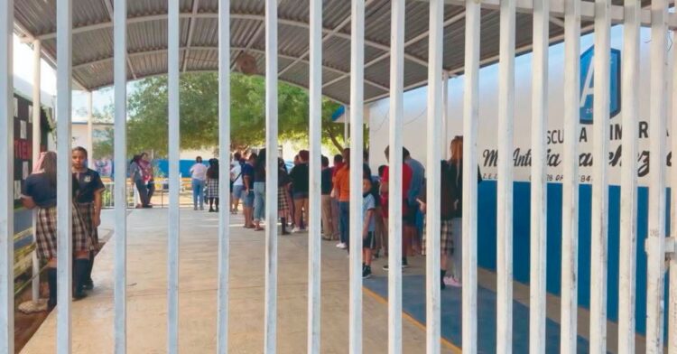 Liberarán 900 plazas para maestros