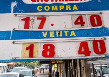 PREVÉN QUE LLEGUE A 19 PESOS Se dispara el dólar