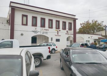 Se complica cambio de dueño en regularizados