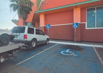 Grúa no perdona; 10 diarios al corralón