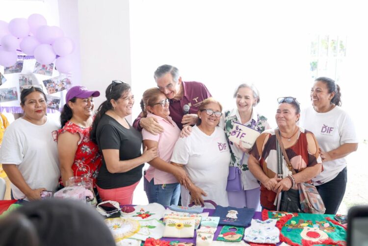 A TRAVÉS DE LAZOS DEL BIENESTAR Acercan servicios de salud Américo y María de Villarreal