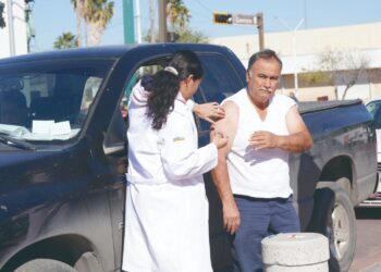 Invitan a vacunarse contra enfermedades respiratorias