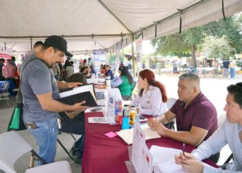 Facilitan acceso al empleo