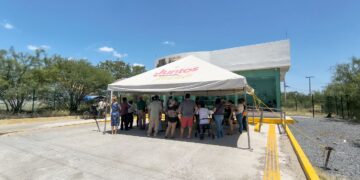 Advierten por fraudes en apoyos para abuelitos