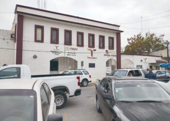 AUTOS NACIONALIZADOS POR DECRETO Es inmediato cambio de propietario de vehículos