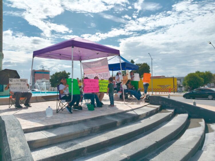 SE UNEN A PROTESTA NACIONAL Convoca personal del IMSS a marcha