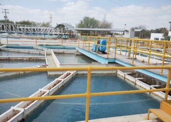 Pide Comapa almacenar agua ante apagones