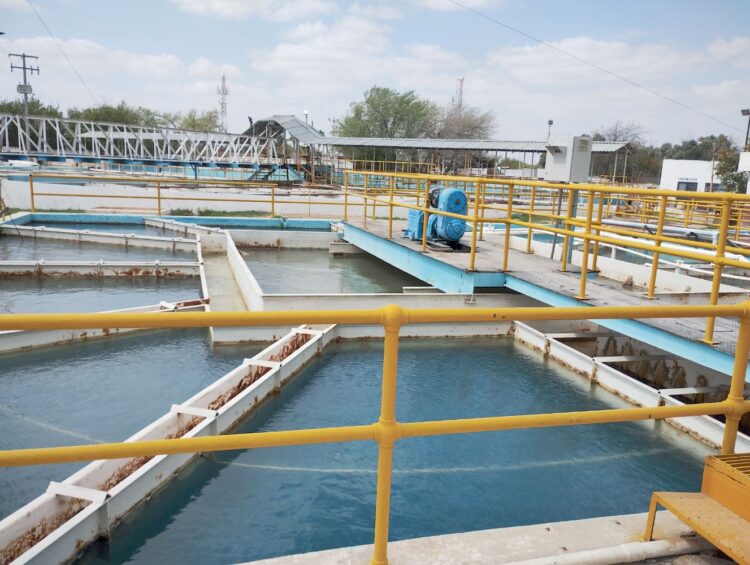 Pide Comapa almacenar agua ante apagones