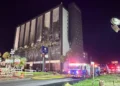 CAUSAS SON INVESTIGADAS Incendio consume hotel